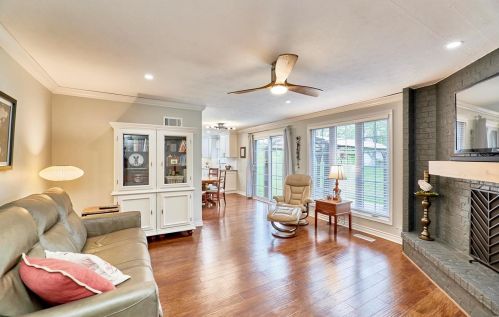 10926 Mugan Dr, Saint Louis MO 63123-5915 exterior