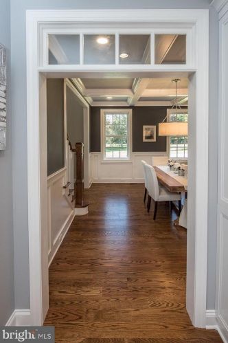 323 Abbey Rd, Berwyn PA 19312-1830 exterior