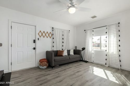 1802 Cypress St, Phoenix AZ  85006-1837 exterior