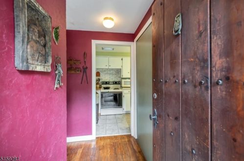 39 Jacobs Rd, Rockaway NJ 07866-4604 exterior