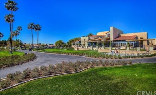 10723 Plumas Way, Tustin CA  92782-4305 exterior