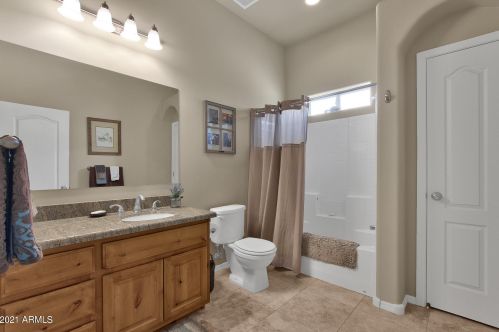 38301 15th Ave, Phoenix AZ 85041-4712 exterior