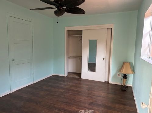 37 Garden Dr, Bakersfield CA 93307-5255 exterior