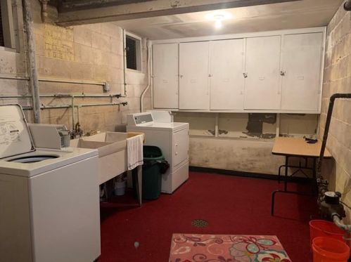 3039 Liberty Ave, Pittsburgh PA 15222-3701 exterior