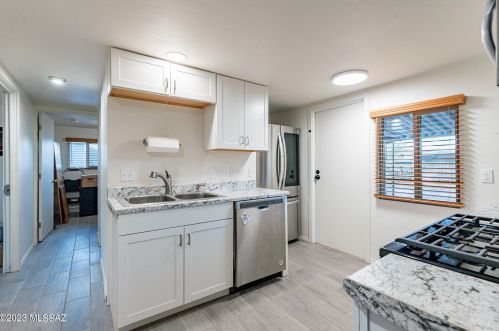 6852 Rocking Chair, Tucson AZ  85757-9504 exterior