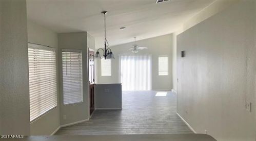 18415 16th Way, Phoenix AZ  85022-1349 exterior