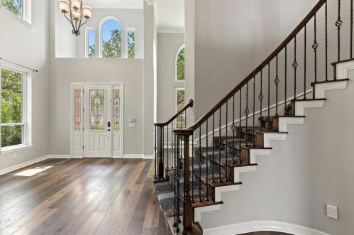 10684 Bramblecrest Dr, Austin TX  78726-1905 exterior