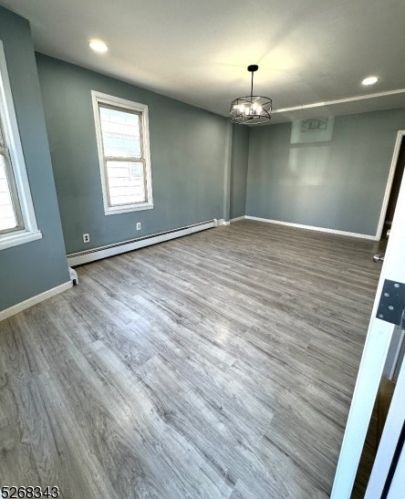 512 Hamilton St, Rahway NJ 07065-3317 exterior