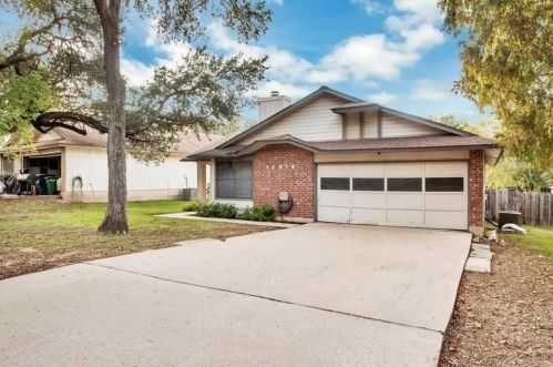 12814 Covington Trl, Austin TX  78727-7046 exterior