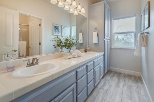 2593 Aberdeen Ln, Folsom CA  95762-5656 exterior