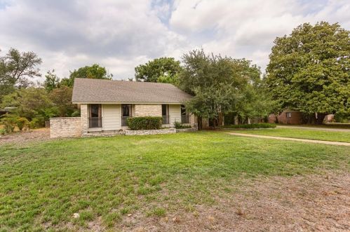 304 Blue Rdg Trl, Austin TX 78746-4538 exterior