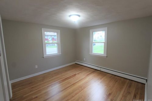 15 Collins St, New Britain CT  06051-3605 exterior