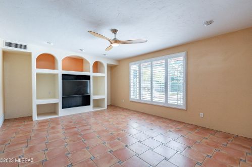 6790 3rd St, Tucson AZ  85710-1244 exterior