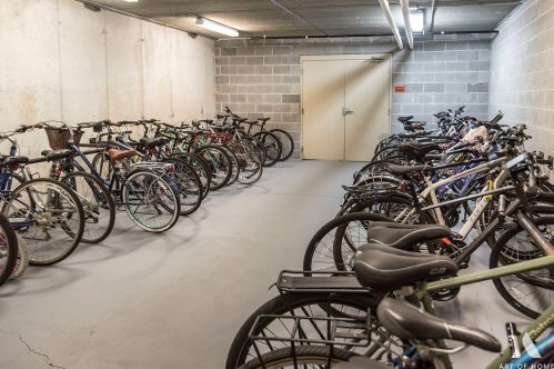 833 15th Pl, Chicago IL 60608-1502 exterior