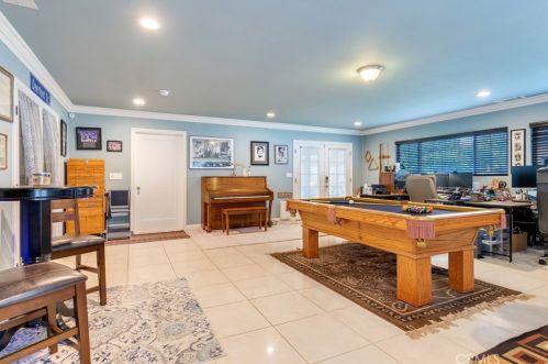 243 Valencia Dr, Fullerton CA 92831-4904 exterior