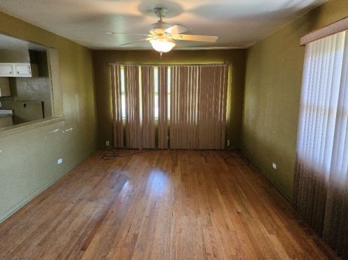 2032 15 Ave, Broadview IL 60155-3008 exterior