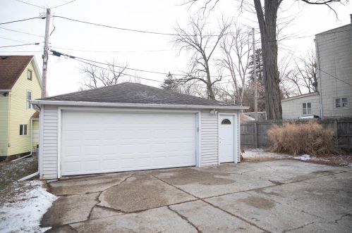 7321 Harwood Ave, Milwaukee WI 53213-2663 exterior