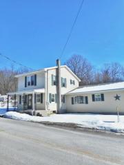 349 Green Springs Rd, Hanover, PA 17331-8982