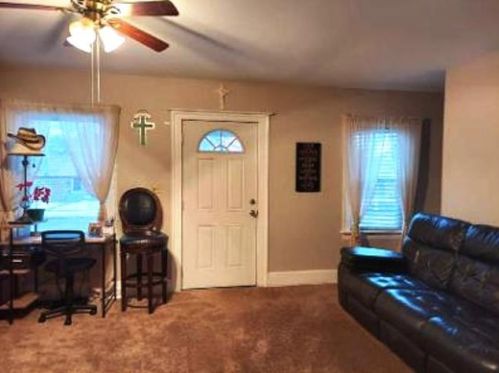 824 Muirfield Ave, Waukegan IL 60085-2637 exterior