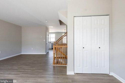 1834 Frederick Douglass Pl, Washington DC 20020-2817 exterior