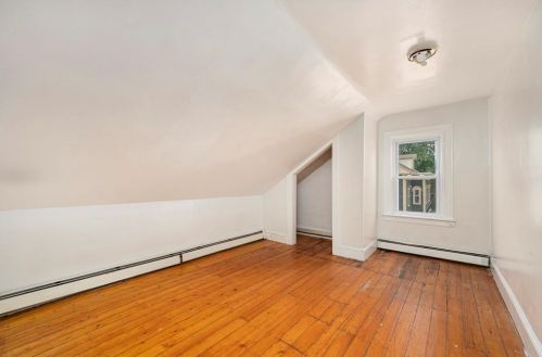 30 Ruggles St, Providence RI 02908-3614 exterior