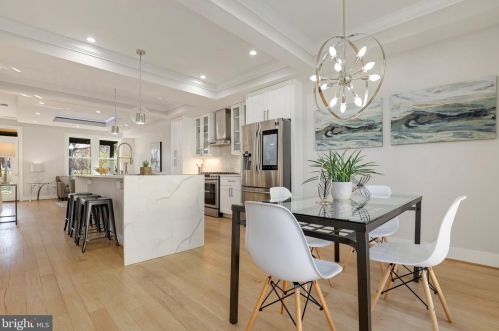 5102 9th St, Washington DC  20011-3918 exterior