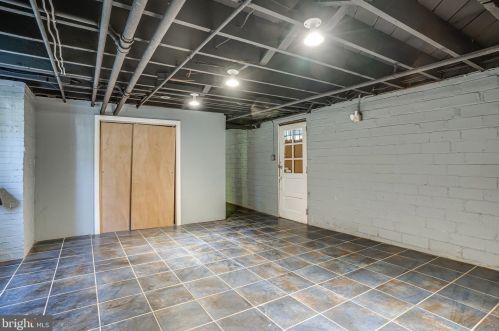 4828 Linnean Ave, Washington DC 20008-2123 exterior