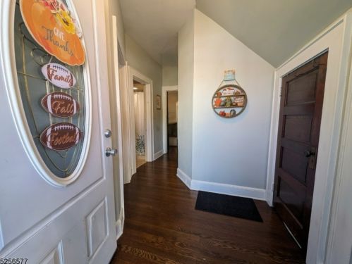 33 Glendale St, Nutley NJ  07110-1219 exterior