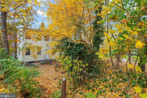 3929 Fulton St, Washington DC 20007-1379 exterior