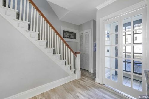 152 Madison Ave, Cresskill NJ 07626-1301 exterior