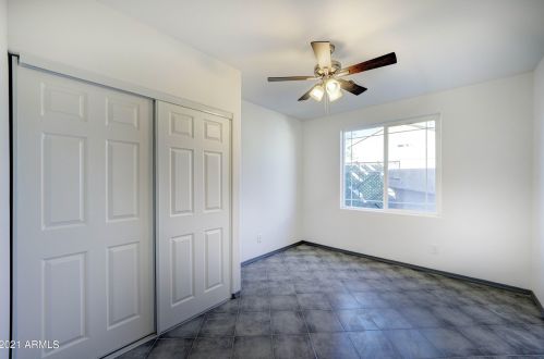 1715 28th Dr, Phoenix AZ 85051-4011 exterior