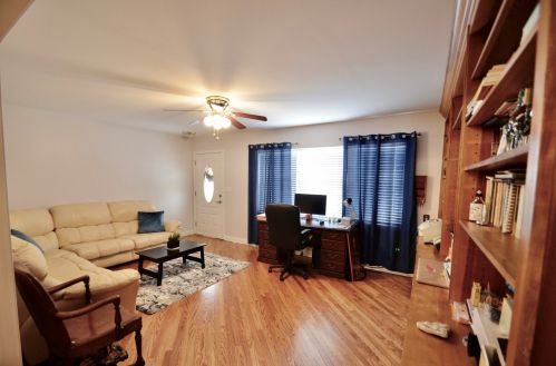 5816 California Ave, Chicago IL  60659-3903 exterior