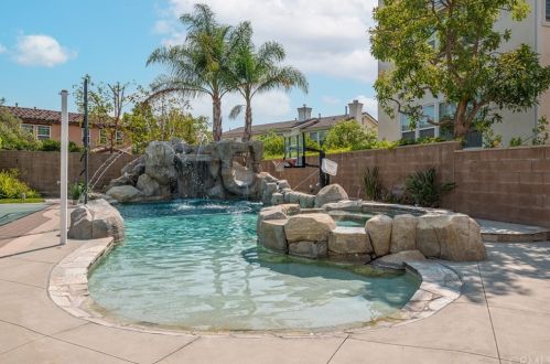 1450 Madison St, Tustin, CA 92782-1782