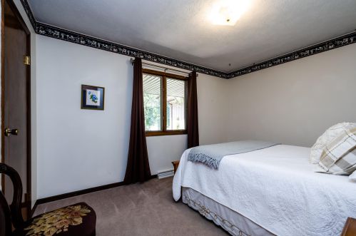 10867 Ridgewood Trl, Berrien Springs MI 49103-9724 exterior