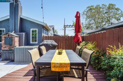 1871 Larkspur Ct, Concord CA exterior