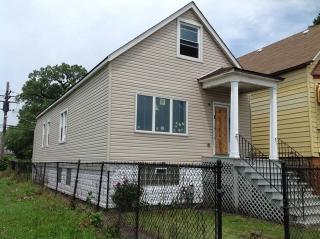 5234 Wells St, Chicago, IL 60609-6203