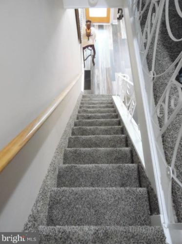 2449 Camac St, Philadelphia PA 19148-4311 exterior