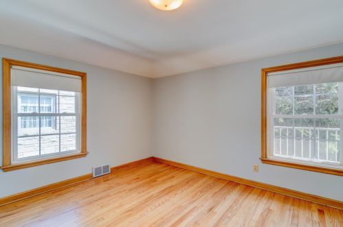 2416 91, Milwaukee WI 53226-1832 exterior