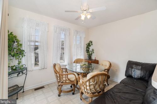 679 Walnut St, Hanover PA 17331-2050 exterior