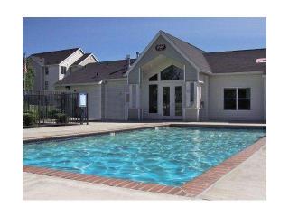 18476 Chemeketa Ln, Portland OR  97229-1807 exterior