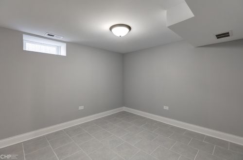 9925 Emerald Ave, Chicago IL  60628-1033 exterior