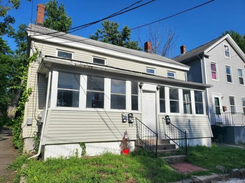 55 Spring St, Enfield, CT 06082-3429