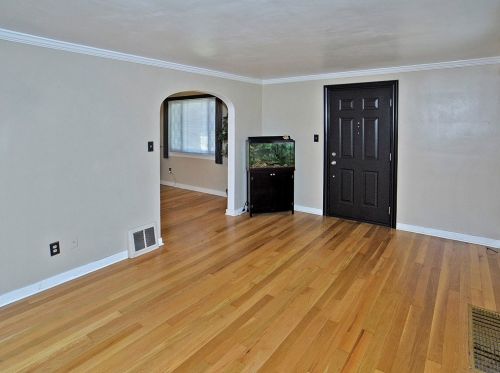 409 Beulah Rd, Pittsburgh PA 15235-4201 exterior