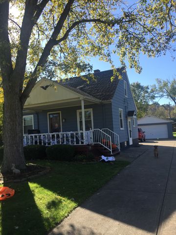 12924 Tinkers Creek Rd, Cleveland OH  44125-5618 exterior