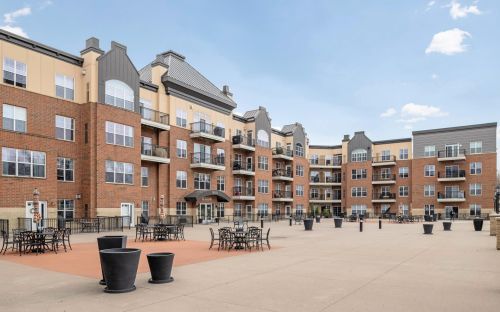 1800 Graham Ave, Saint Paul MN 55116-3289 exterior