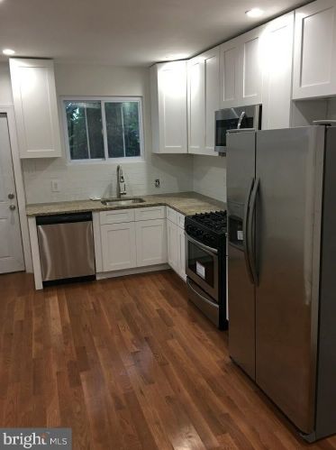 1340 16th St, Philadelphia PA  19146-4709 exterior