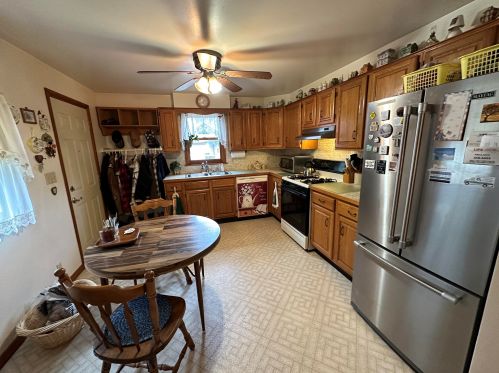 1625 Hanchett Ave, Grand Rapids MI 49504-2714 exterior