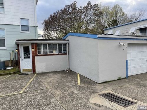 55 Clinton Pl, East Rutherford NJ 07073-1323 exterior