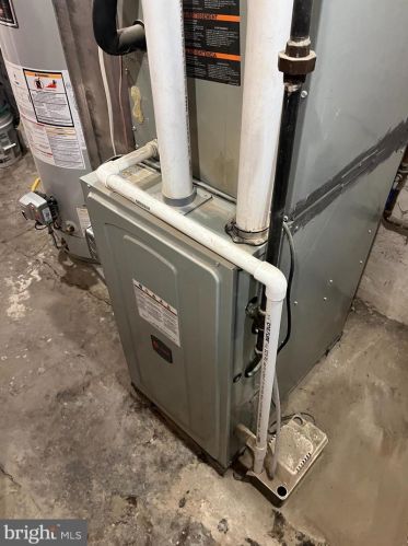 814 49 St, Philadelphia PA 19139-1708 exterior