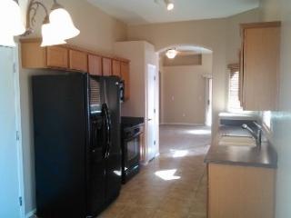 5949 Avenida Las Monjas, Tucson AZ  85706-3803 exterior